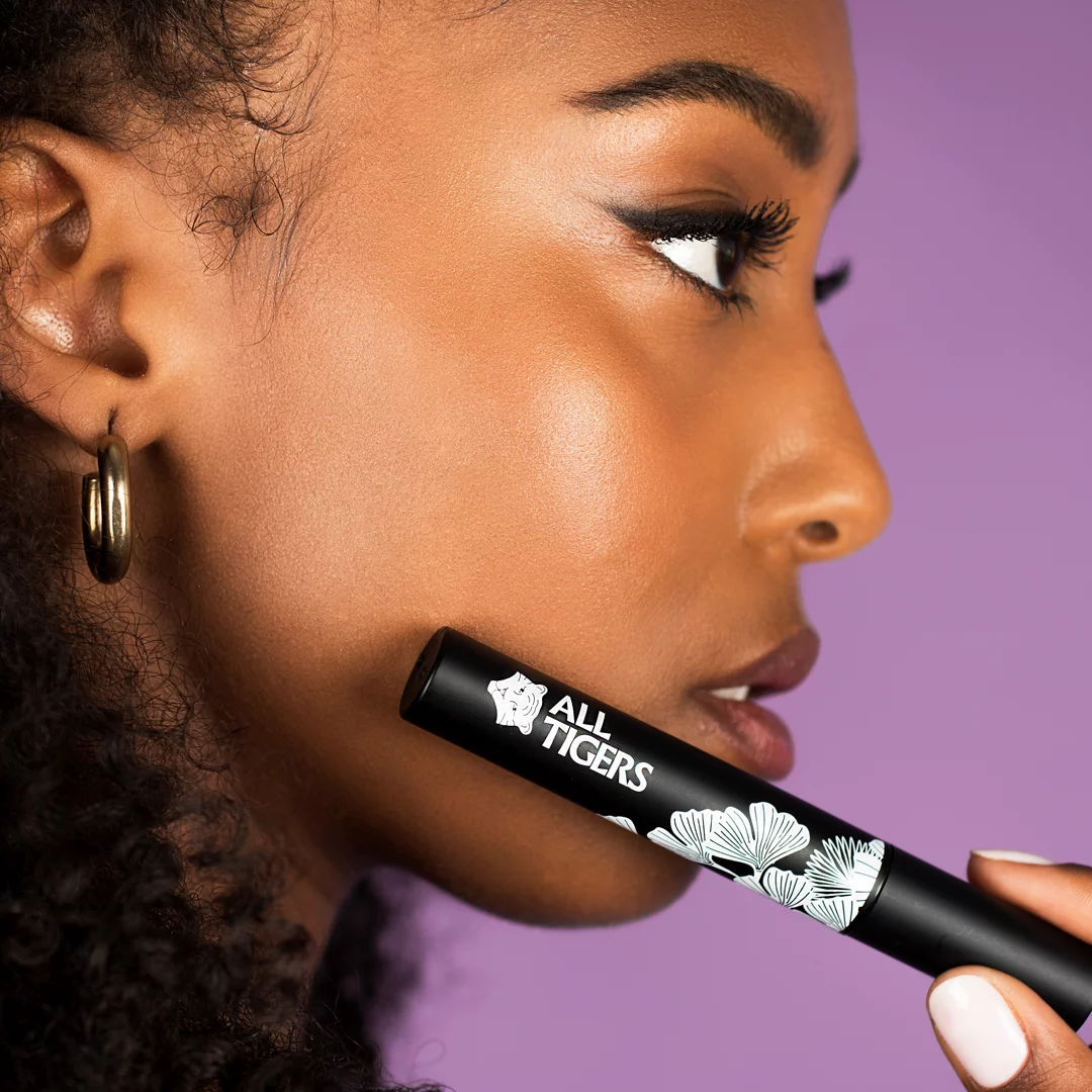 mascara-extra-volume-impose-your-vision-all-tigers-pause-2 mascara extra-volume impose your vision mood