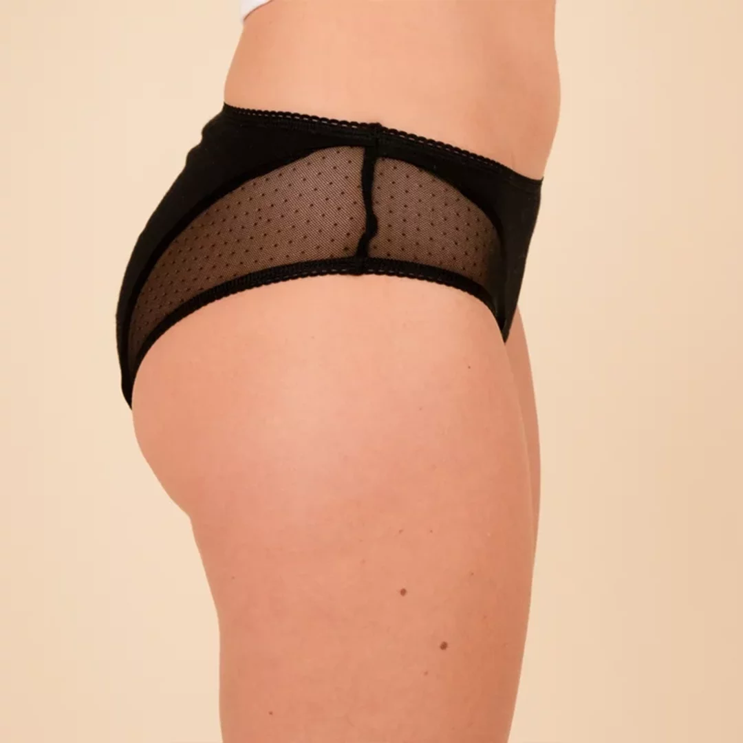 culotte-menstruelle-flux-moyens-jho-pause-3 culotte menstruelle flux moyens packshot 3