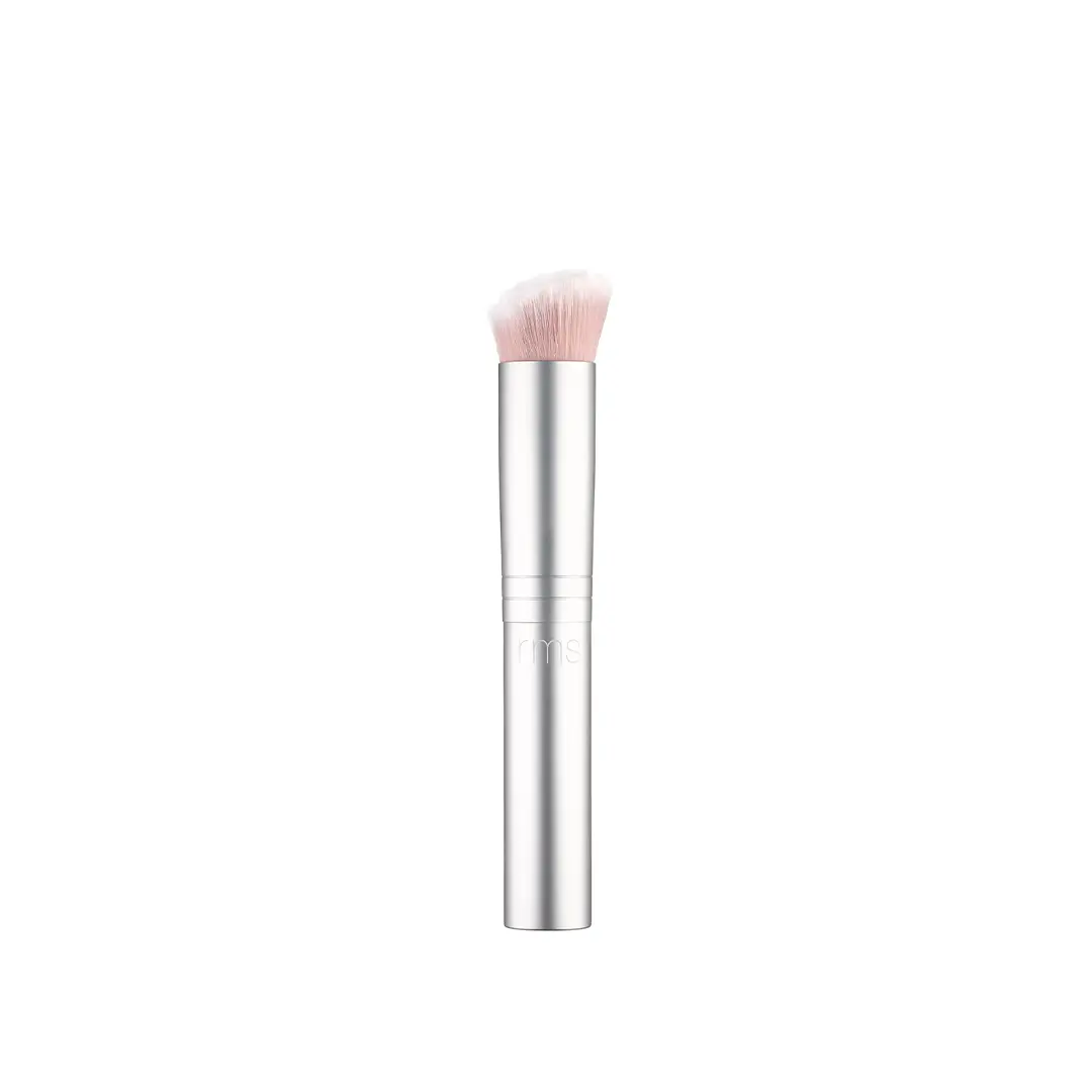 foundation brush packshot 1