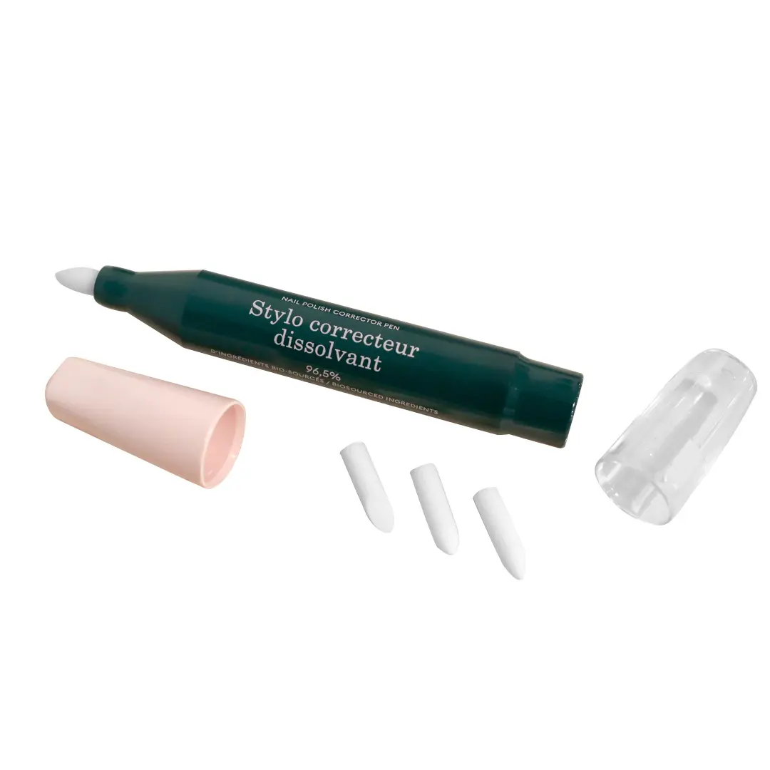 stylo correcteur dissolvant packshot